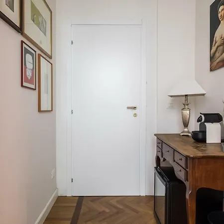 Apartman Poli's *