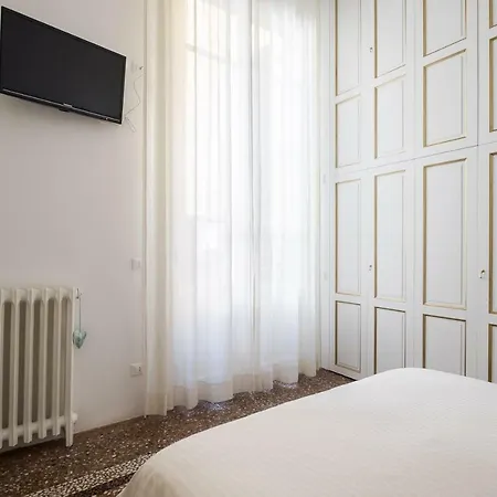 Poli's Apartman Bologna